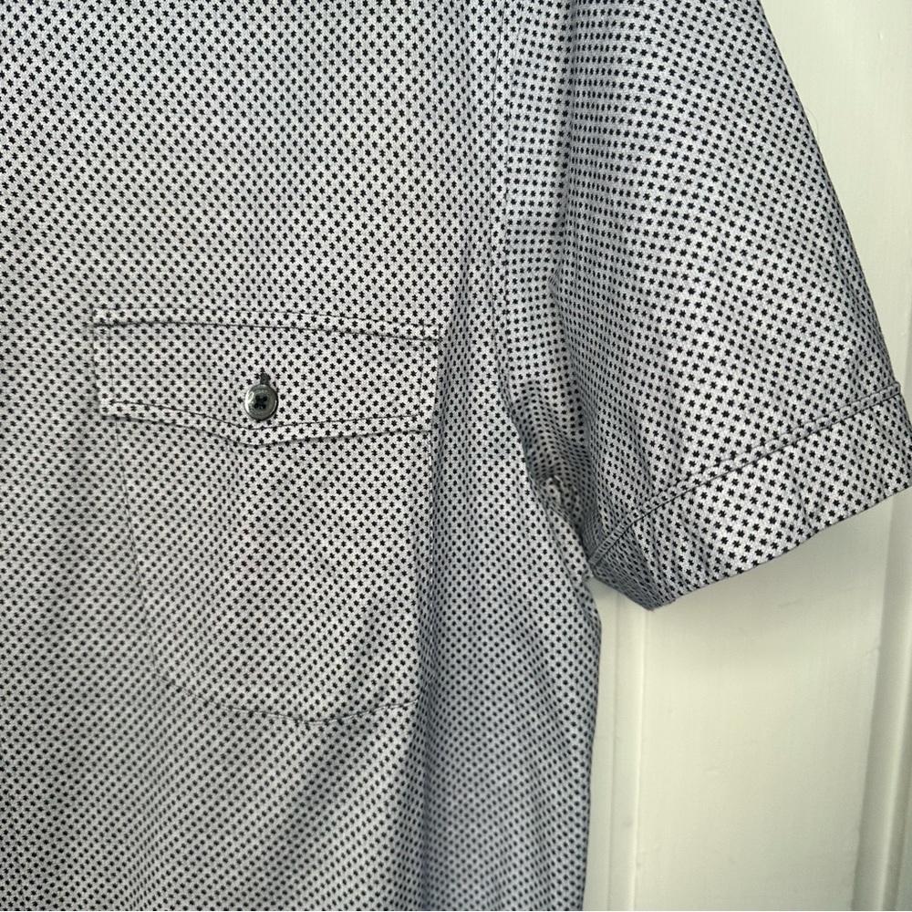 Bugatchi Performance Tech 8-Way Stretch Short Sle… - image 5